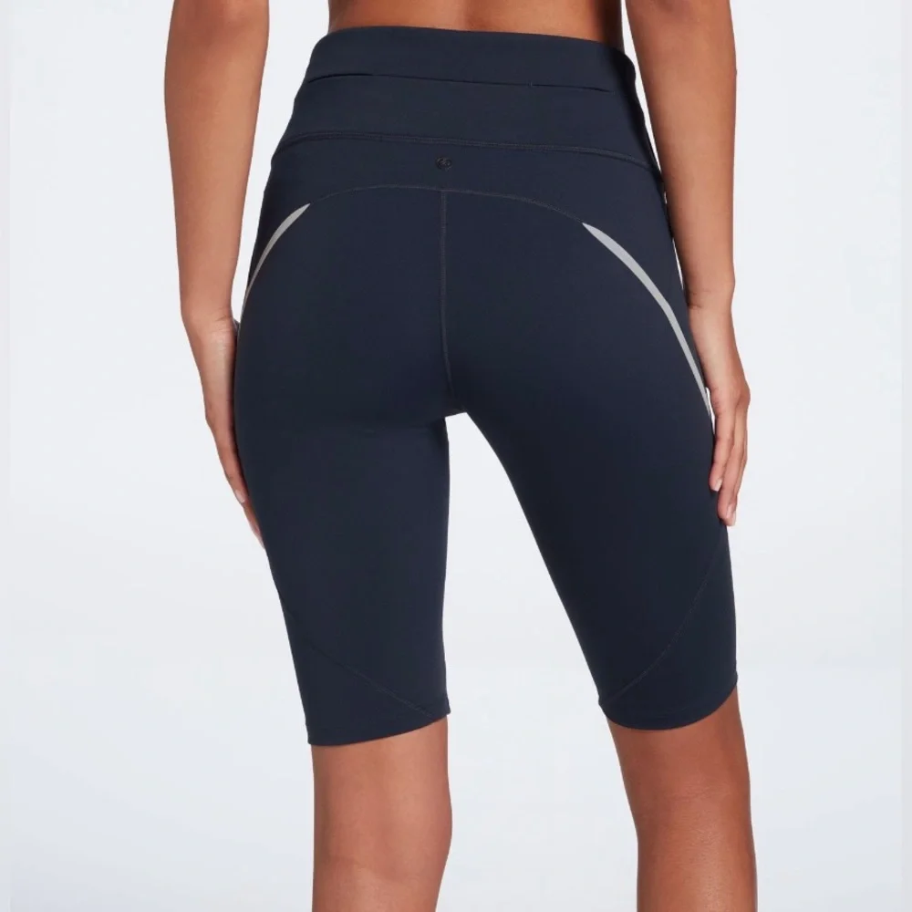 NWT Calia by Carrie Underwood Reflective Bike Shorts - Picture 1 of 14